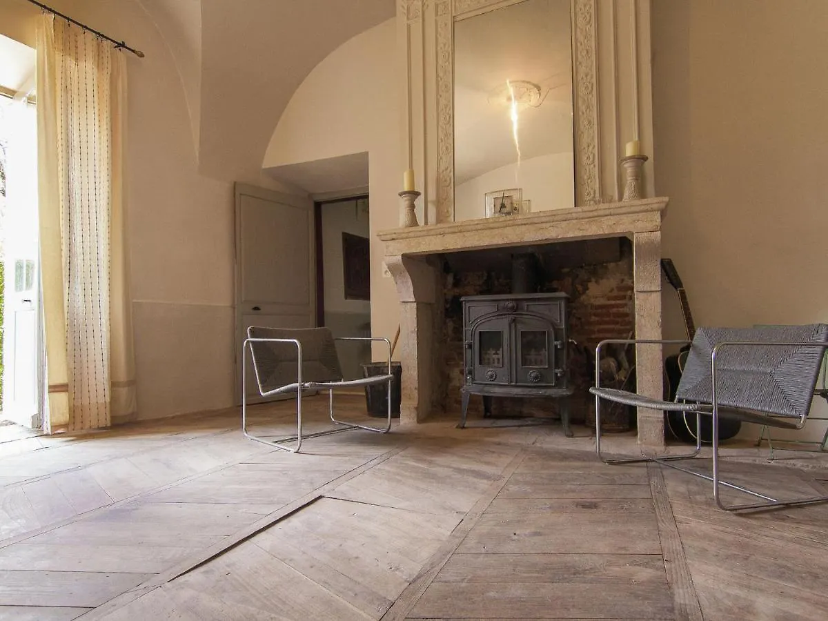 Historic Manor House 50 M From The River Lot Cenevieres 0*,  Франция