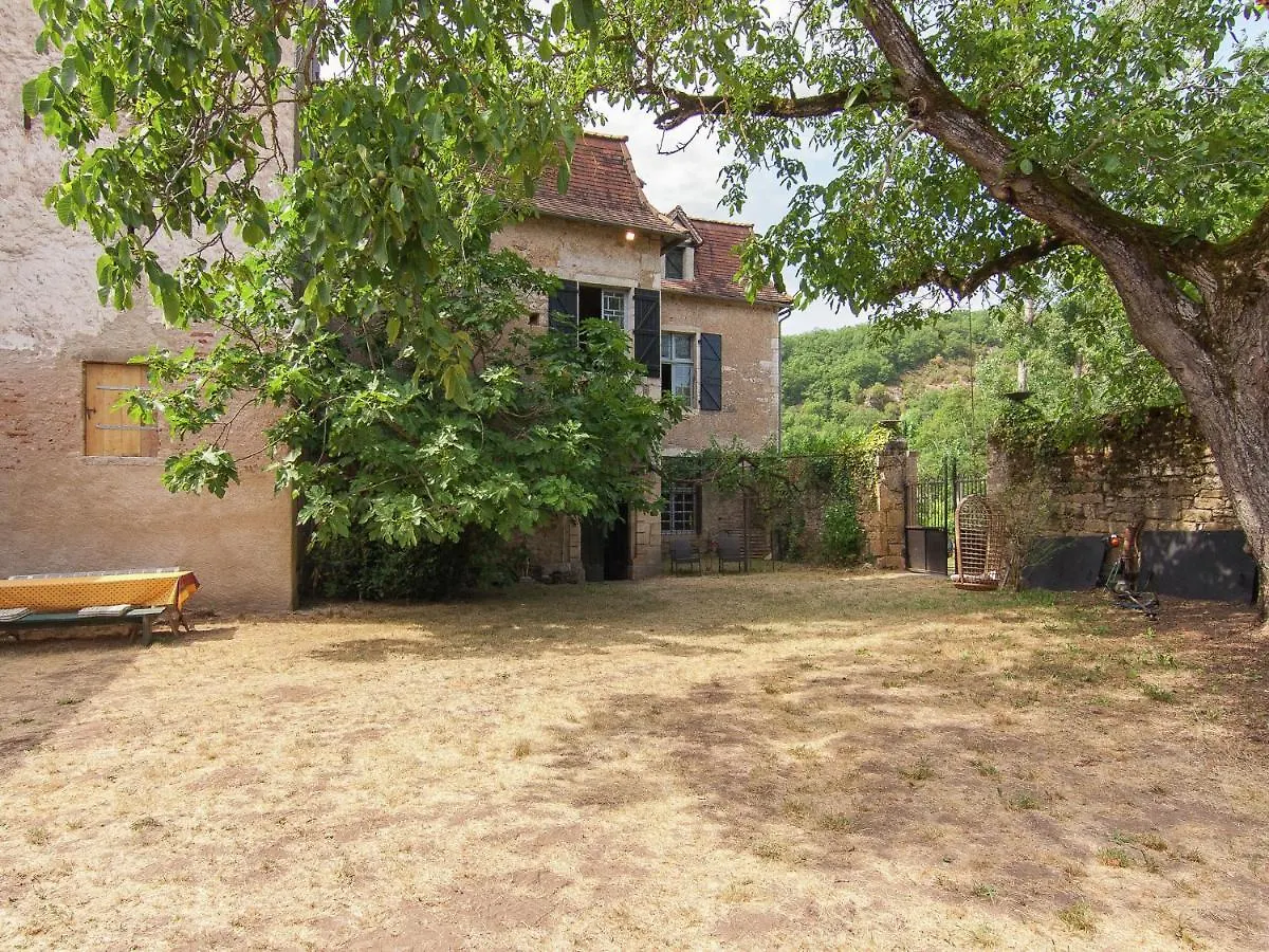 Historic Manor House 50 M From The River Lot Cenevieres Дом отдыха